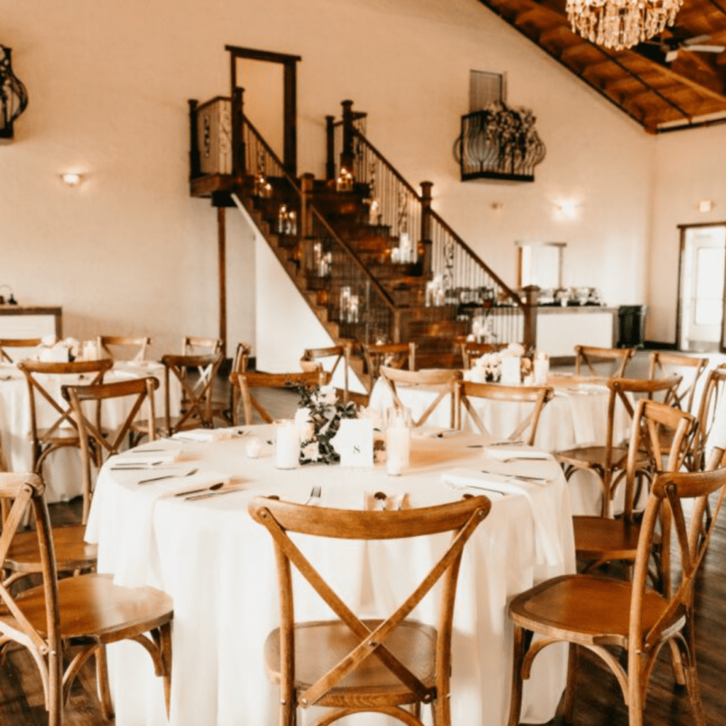 Family-Style Dining Experience